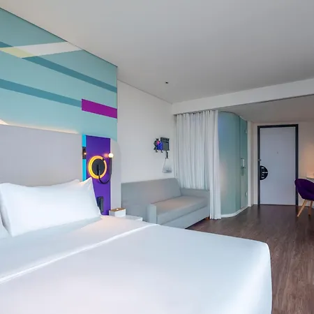 Tru By Hilton Hanoi Station Exterior photo