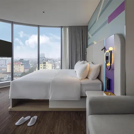 Tru By Hilton Hanoi Station Exterior photo